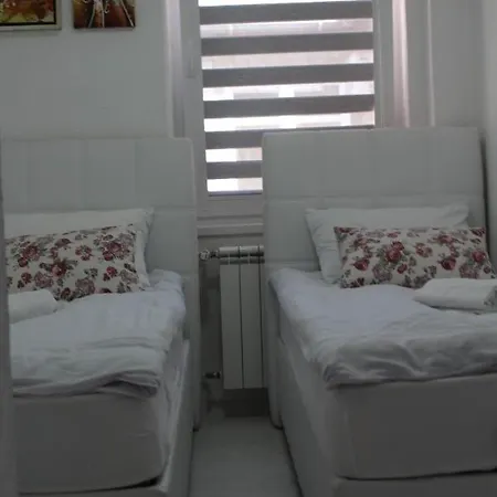 Apartmán Red *
